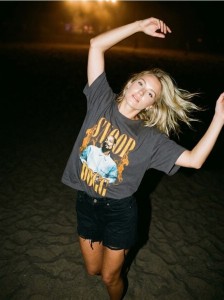 Bawełniana koszulka z nadrukiem Snoop Dogg - szary