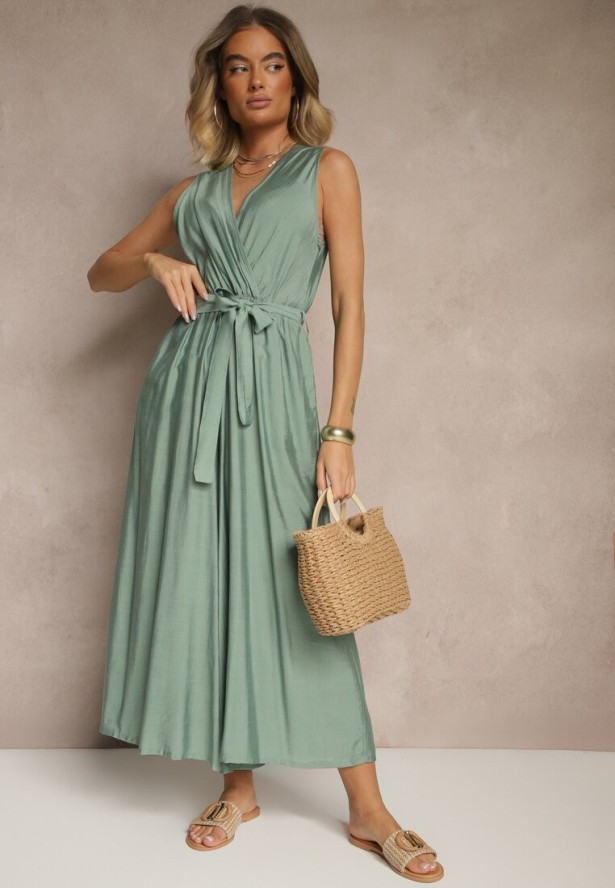 Zielony Kombinezon Taliowany z Wiskozą Ozdobiony Paskiem Evintria