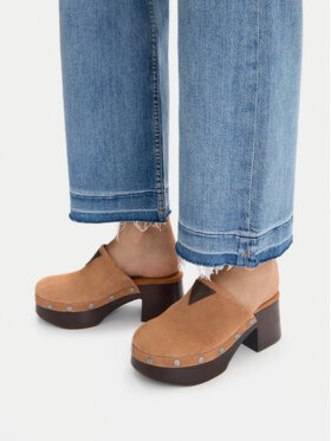 Guess Jeans Klapki EO-JDGJ66-4 Brązowy