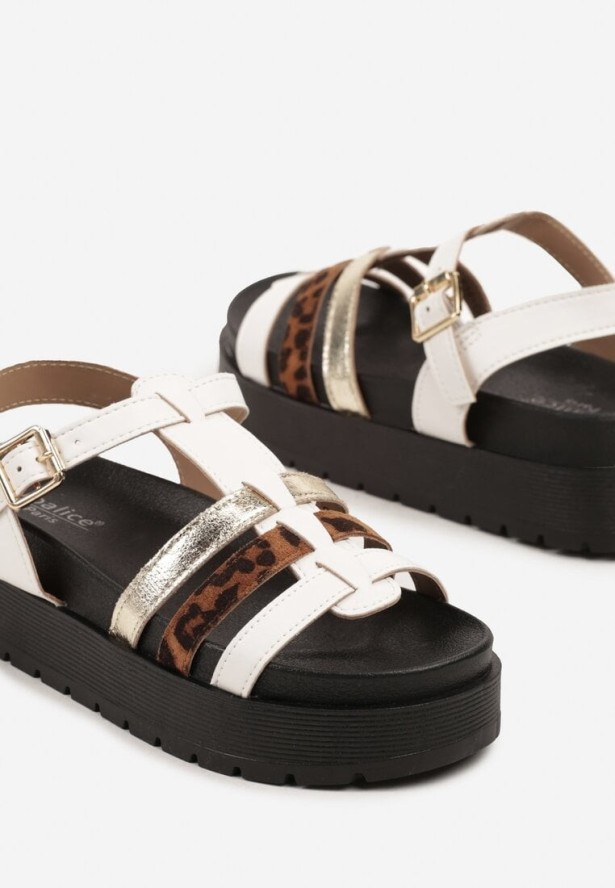 Białe Sandały na Grubej Podeszwie z Ozdobnymi Paskami i Wzorem w Panterkę Tolivania