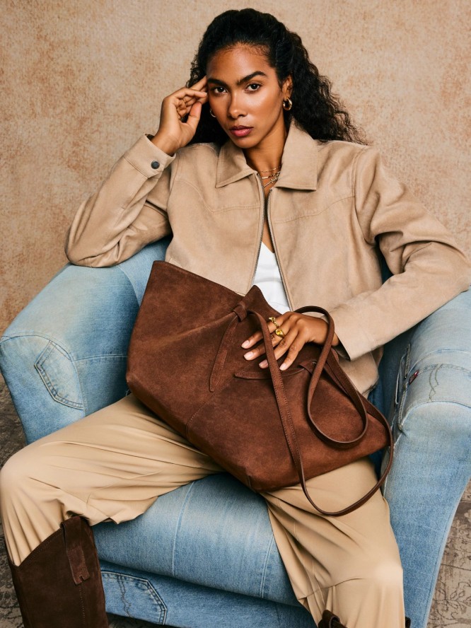 Kurtka damska bomberka z imitacji zamszu beżowa Arisash 805