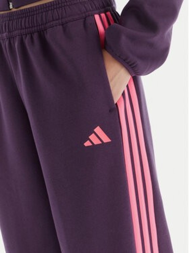 adidas Spodnie dresowe Tiro 3-Stripes JM9072 Fioletowy Loose Fit