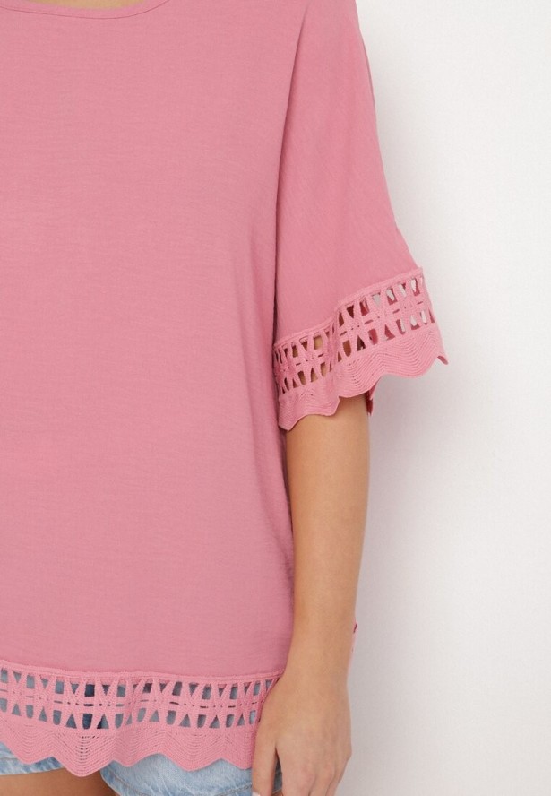 Różowa Bluzka z Ażurowymi Wstawkami Vozenia