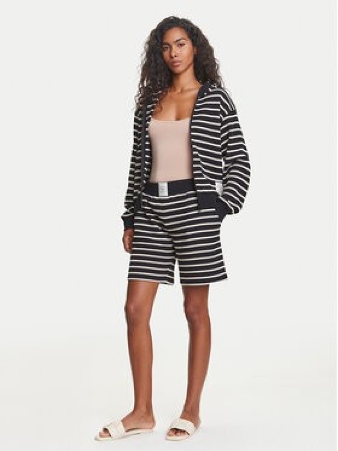 Emporio Armani Underwear Bluza EW000384 AF10886 FC061 Czarny Regular Fit