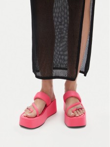 Juicy Couture Japonki WSS21515-01 Różowy