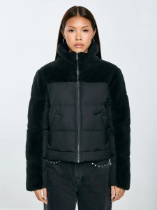 Kurtka damska pudełkowa z futerkiem czarna Salbatora 906