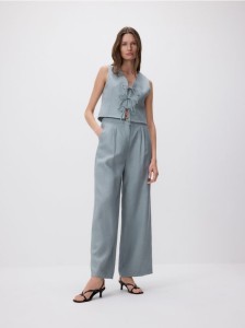 Lniane spodnie z zakładkami - granatowy