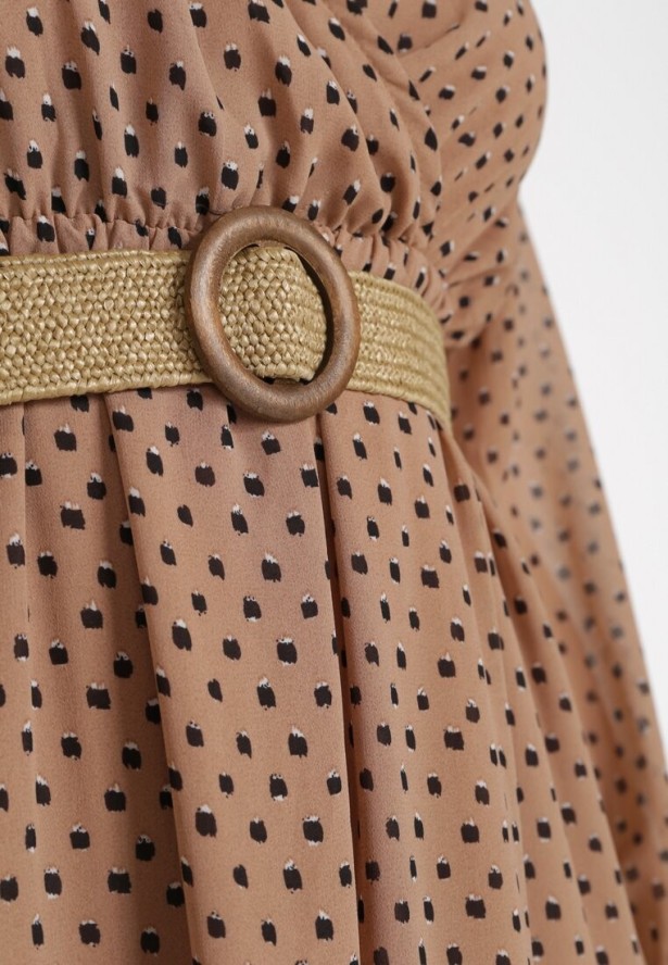 Ciemnobeżowa Sukienka Z Paskiem Deinene