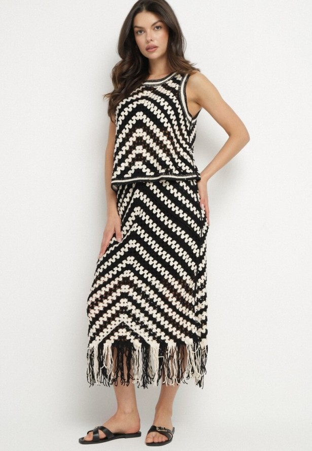 Czarna Ołówkowa Spódnica z Bawełną z Frędzlami Zimarelle