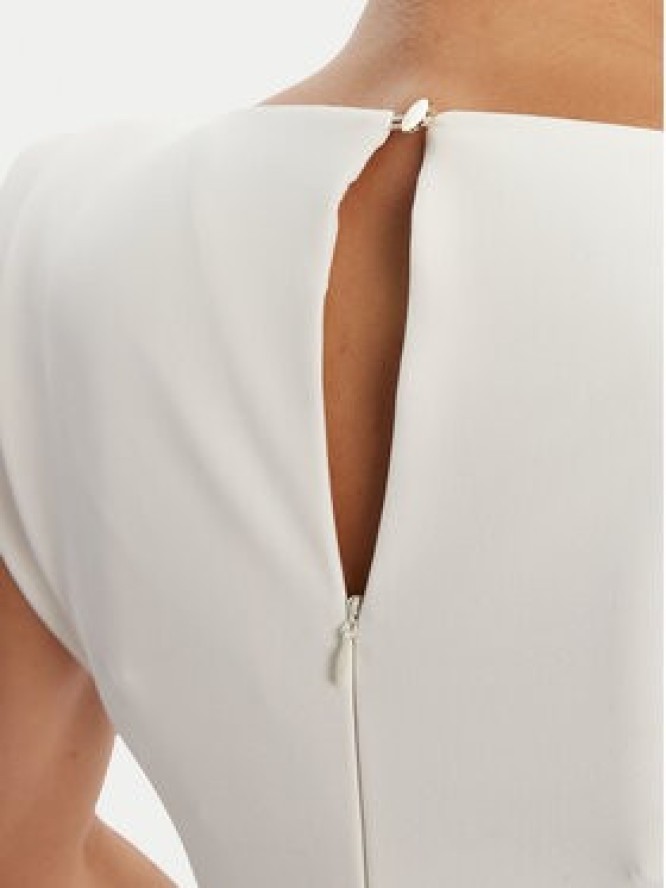 Rinascimento Sukienka koktajlowa CFC0020043002 Biały Slim Fit