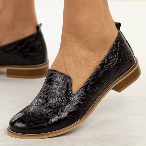 Czarne skórzane Polskie półbuty damskie Deoni 045