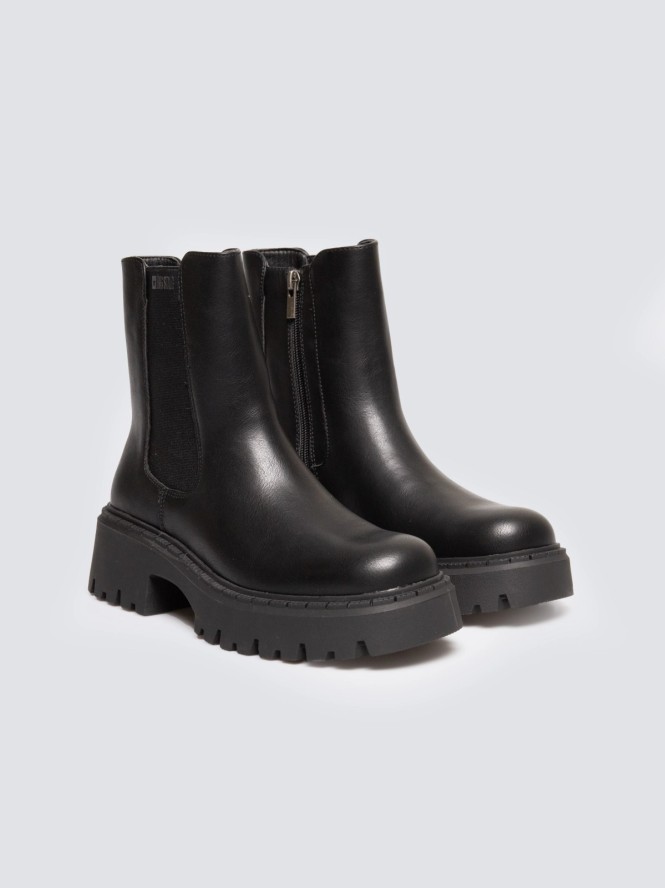 Botki damskie ze skóry ekologicznej czarne OO274167 906