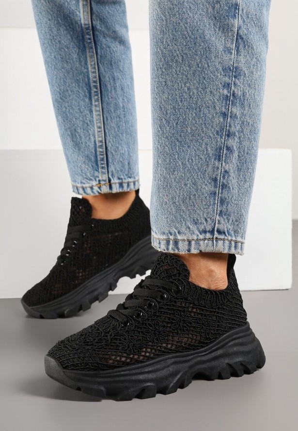 Czarne Sneakersy Ozdobione Siateczką Toliselle