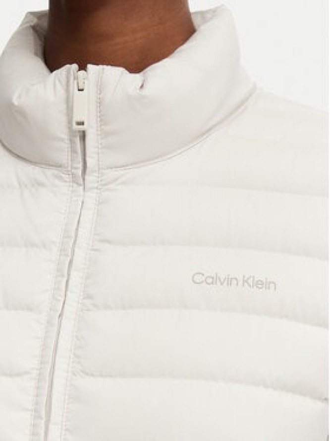 Calvin Klein Kurtka puchowa LV044G502G Beżowy jasny Regular Fit