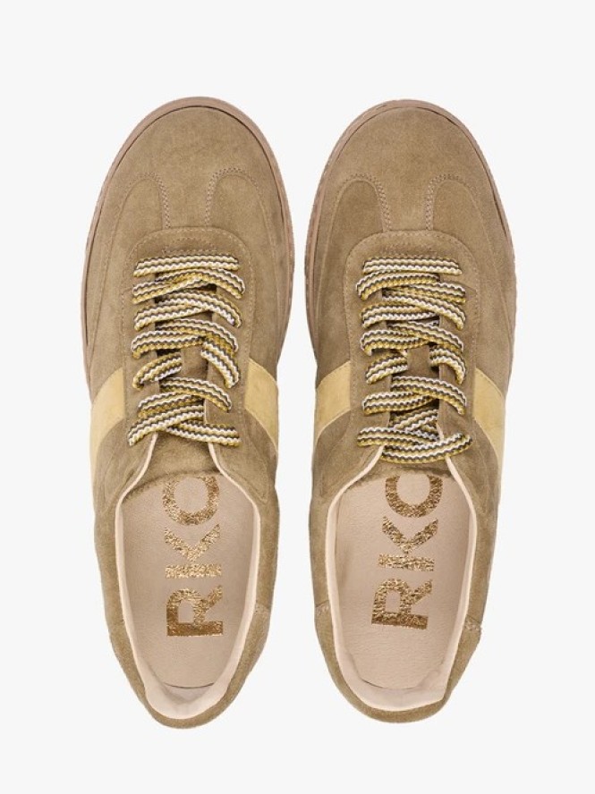 Oliwkowe sneakersy z żółtym paskiem