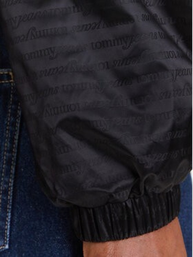 Tommy Jeans Wiatrówka Jacquard DW0DW20952 Czarny Relaxed Fit
