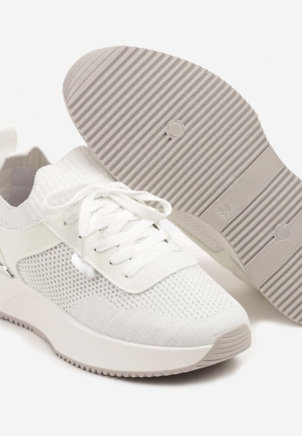 Białe Sneakersy z Siateczkową Cholewką Saramis
