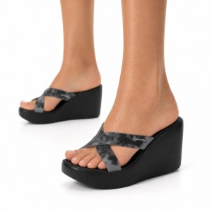 Klapki damskie na platformie Ipanema 83520 HIGH FASHION SLIDE FEM