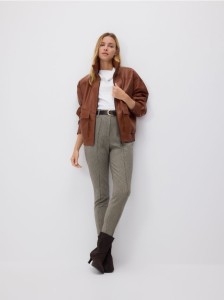 Bluzka z wiskozy - złamana biel