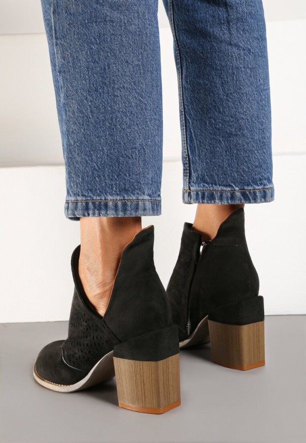 Czarne Botki Pirelous