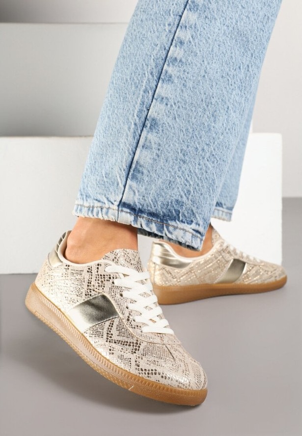 Złote Wężowe Sneakersy Retro w Stylu Klasycznych Tenisówek Tanonea