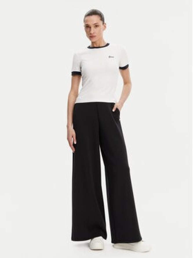 Guess T-Shirt V5GP08 KCRN2 Biały Regular Fit