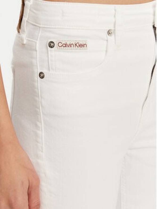 Calvin Klein Jeans Jeansy J20J225511 Biały Bootcut Fit