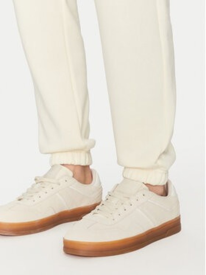 Pieces Spodnie dresowe Chilli 17121099 Beżowy Regular Fit