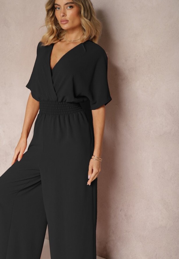 Czarny Taliowany Kombinezon z Zakładkowym Dekoltem i Gumką w Pasie Vimalynna