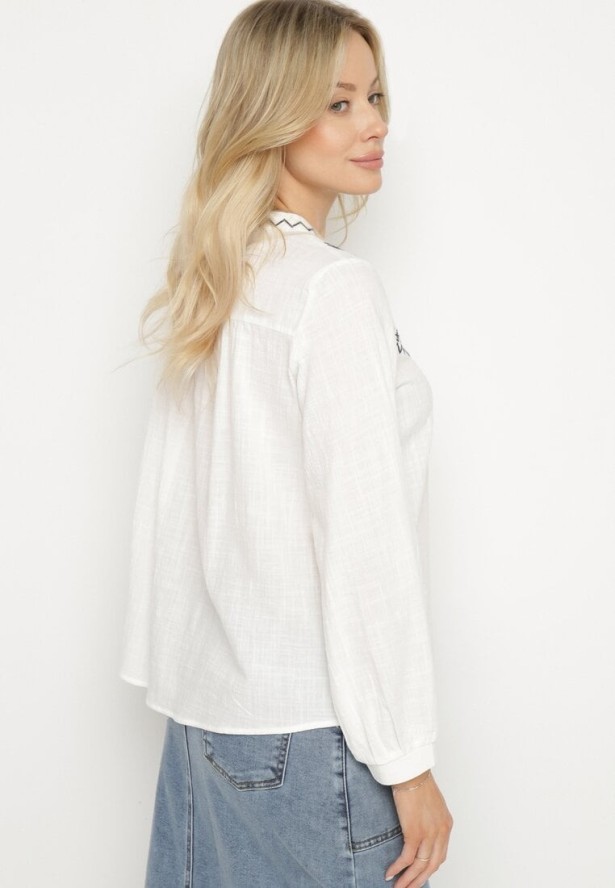 Biała Koszula z Bawełny w Stylu Boho Zdobiona Haftem Gonilwen