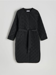 Pikowany płaszcz z paskiem - czarny