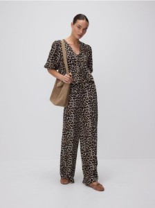 Spodnie ze zwierzęcym wzorem - wielobarwny