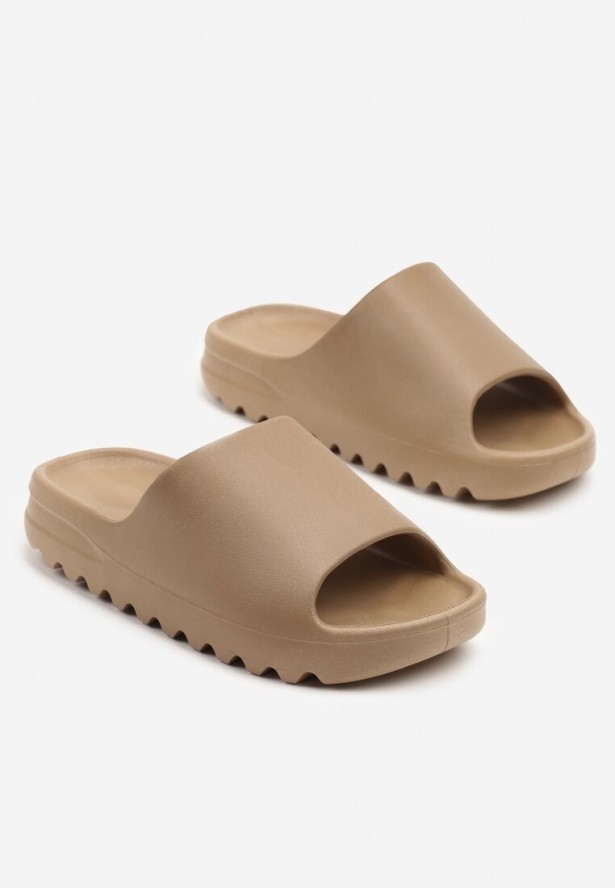 Ciemnobeżowe Basicowe Klapki Elliessa