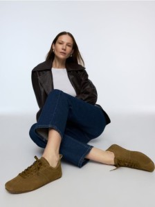 Zamszowe sneakersy - ciemnozielony