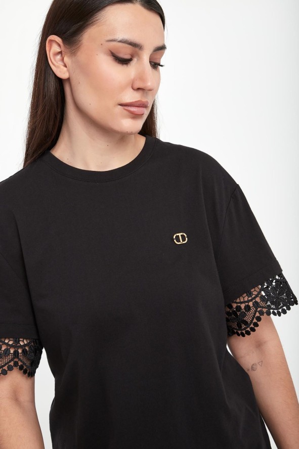 T-shirt damski z koronką TWINSET