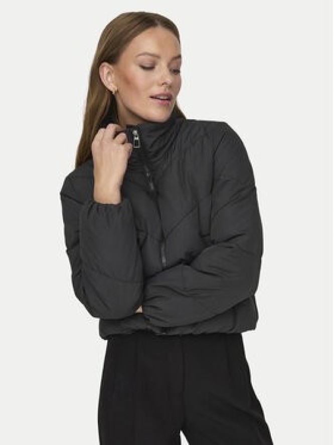 ONLY Kurtka zimowa Maggi 15308639 Czarny Regular Fit