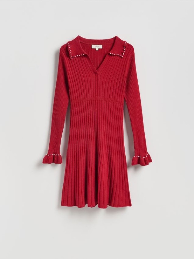 Sukienka z kołnierzykiem - czerwony