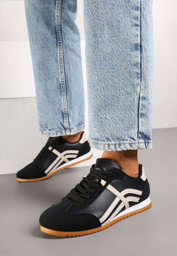 Czarne Sneakersy Klasyczne Tenisówki Zdobione Przeszyciami Ellexia