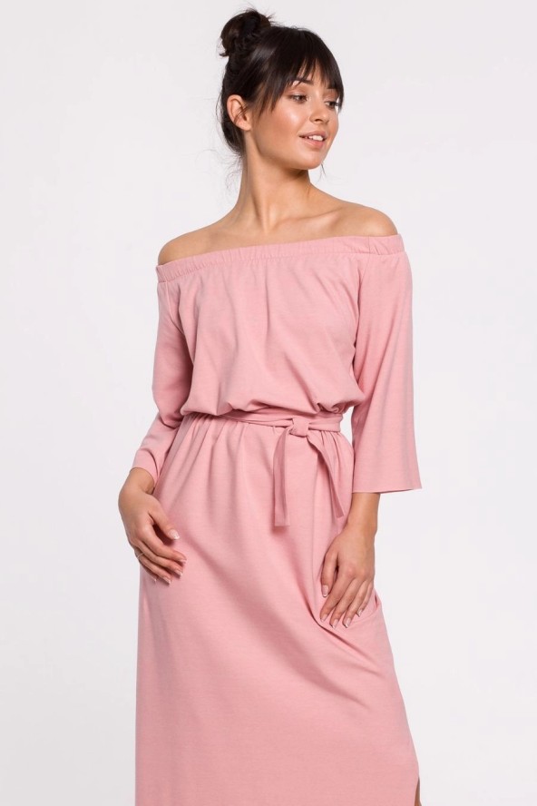 Długa sukienka hiszpanka na lato bawełna pudrowy róż