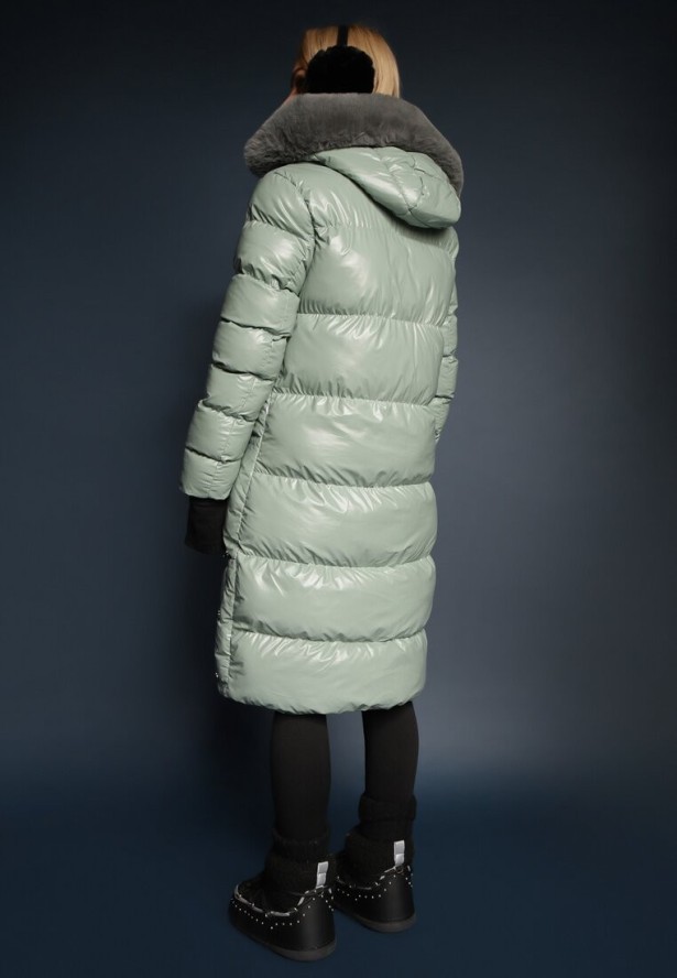 Ciemnozielona Kurtka Pikowana z Futerkiem i Kapturem Asmina