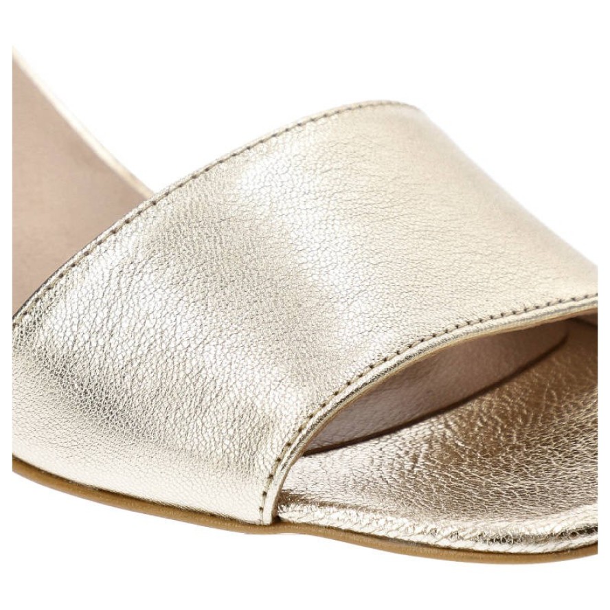 Złote Sandały Chebello Eleganckie Obuwie Damskie