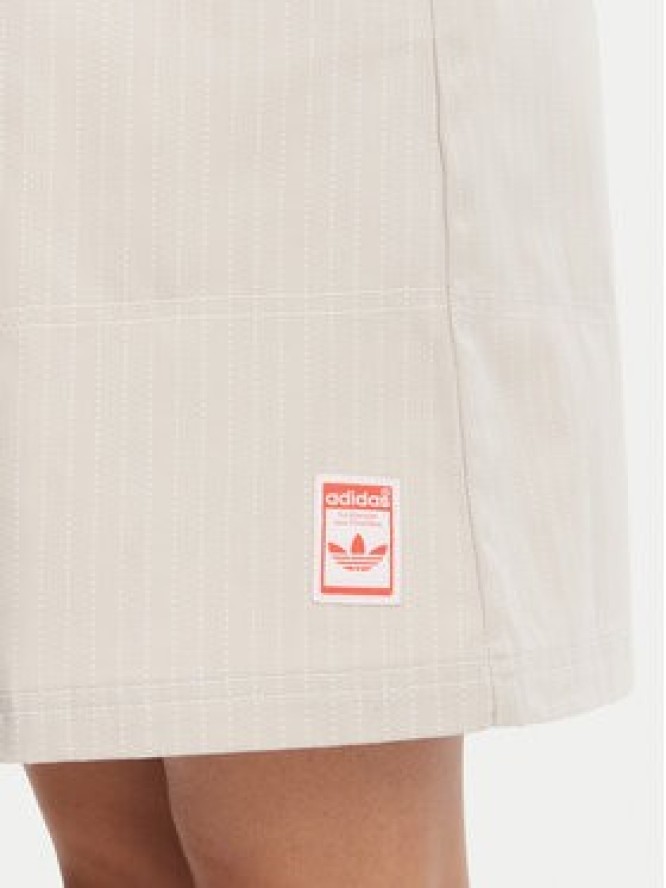 adidas Sukienka codzienna Allover Print JC8855 Beżowy Regular Fit