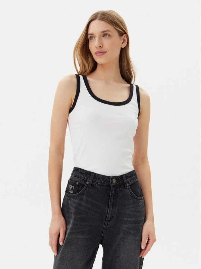 Pieces Top May 17154484 Biały Slim Fit