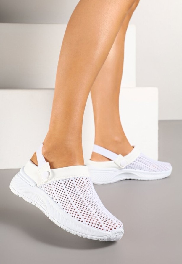 Białe Klapki z Ażurową Cholewką i Paskiem Podtrzymującym Piętę Fenrisa