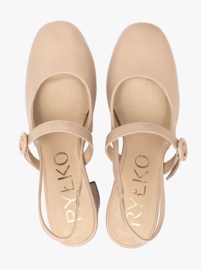 Beżowe czółenka typu slingback