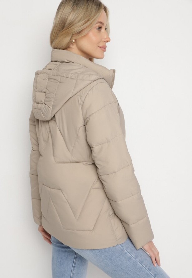 Ciemnobeżowa Kurtka z Szerokim Pikowaniem i Kapturem Yasidi