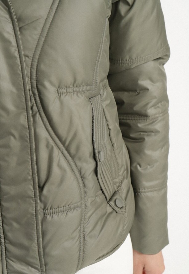 Zielona Kurtka Pikowana z Odpinanym Kapturem i Kieszeniami Ziolene