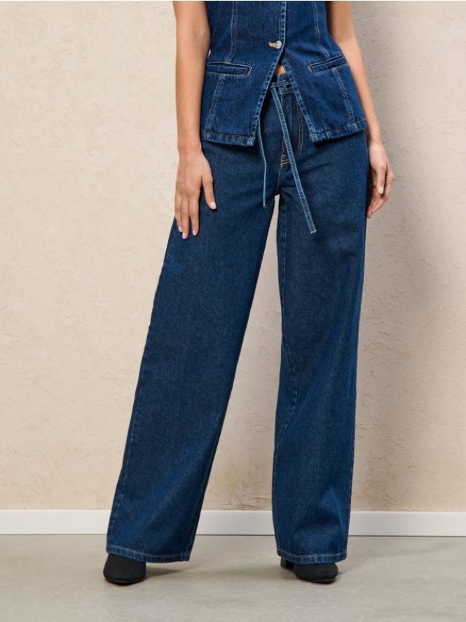 Jeansy z paskiem - granatowy