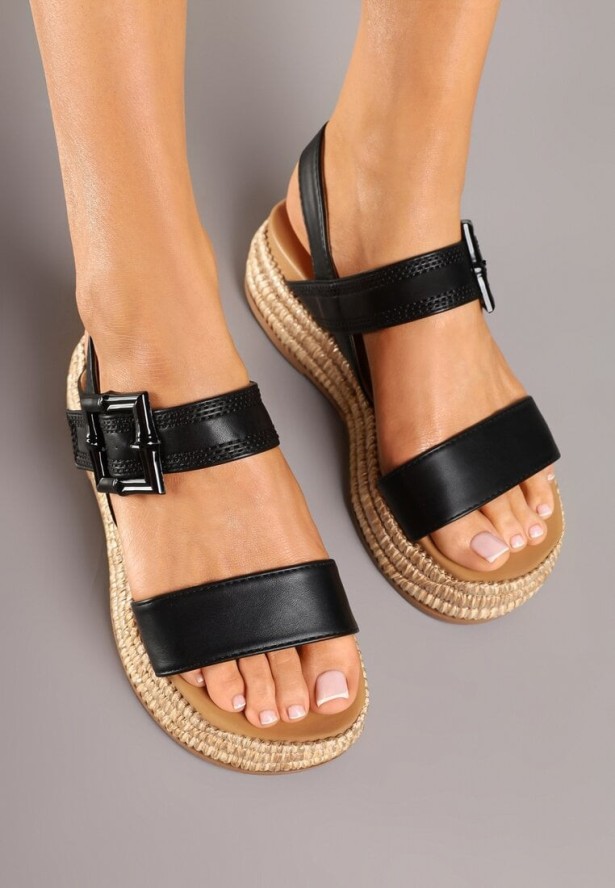 Czarne Sandały na Platformie z Plecionki Zapinane na Sprzączkę Grelsemi