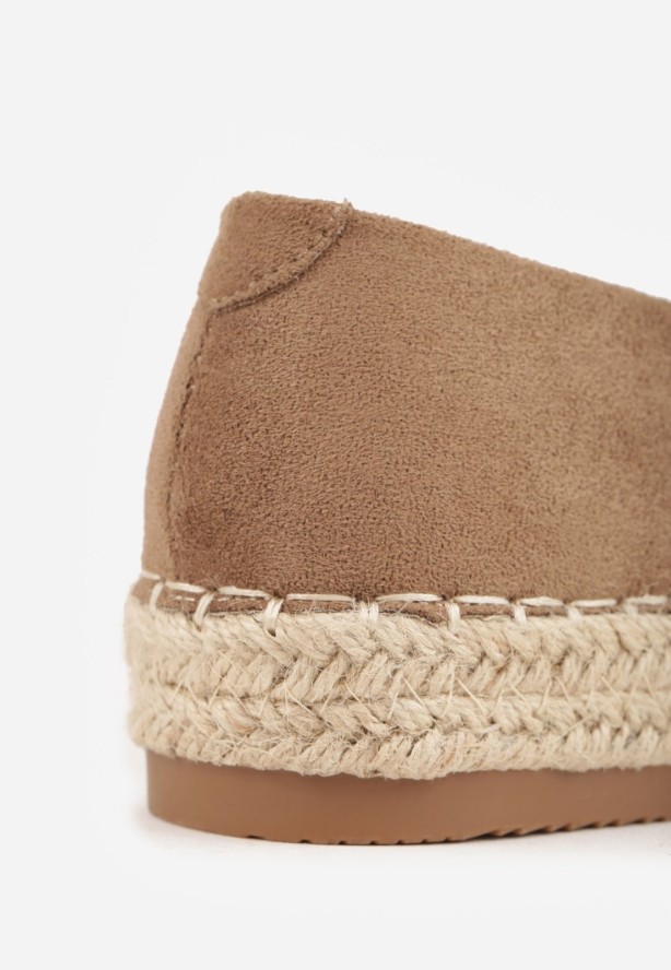 Brązowe Espadryle VICES w Klasycznym Stylu na Platformie z Plecionką Cherimare